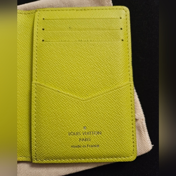 Louis Vuitton Taigarama Pocket Organizer NM Yellow - Picture 8 of 12